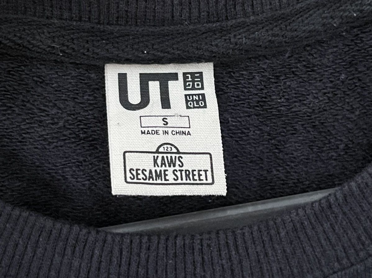 Kaws × Uniqlo KAWS Sesame Street Uniqlo Pull Over Crewneck Sweatshirt Size US S / EU 44-46 / 1 - 3 Thumbnail
