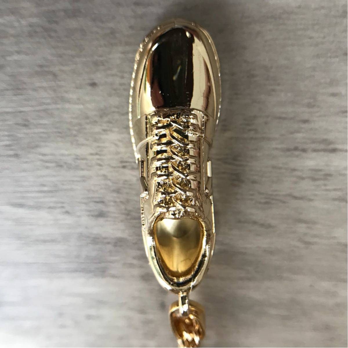 Bape BAPESTA sneaker necklace gold chain a bathing ape BAPE STA Size ONE SIZE - 5 Thumbnail