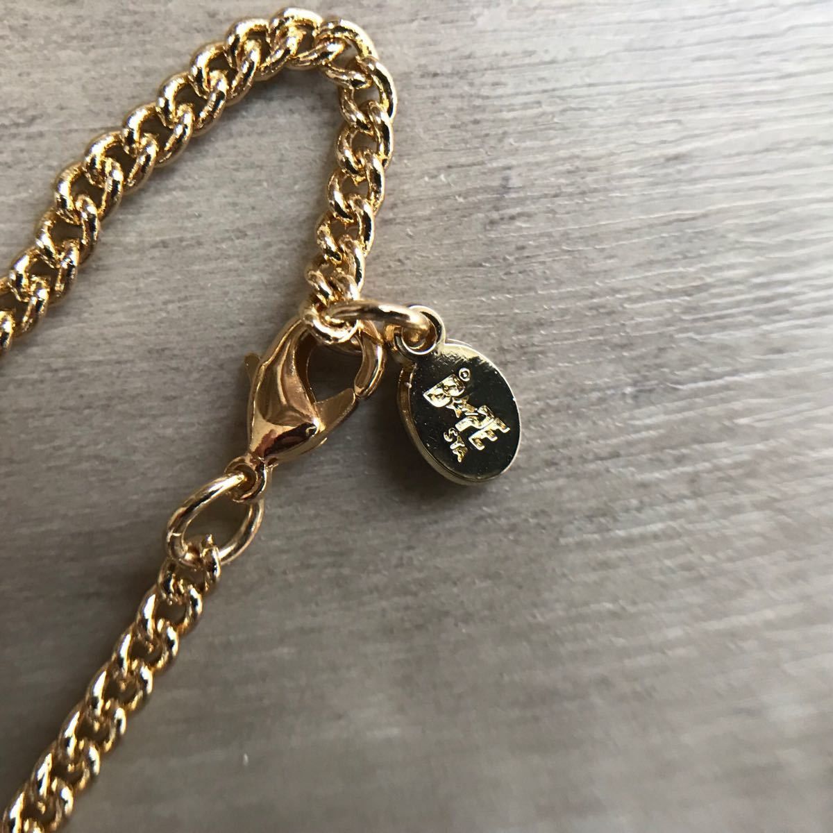 Bape BAPESTA sneaker necklace gold chain a bathing ape BAPE STA Size ONE SIZE - 8 Thumbnail