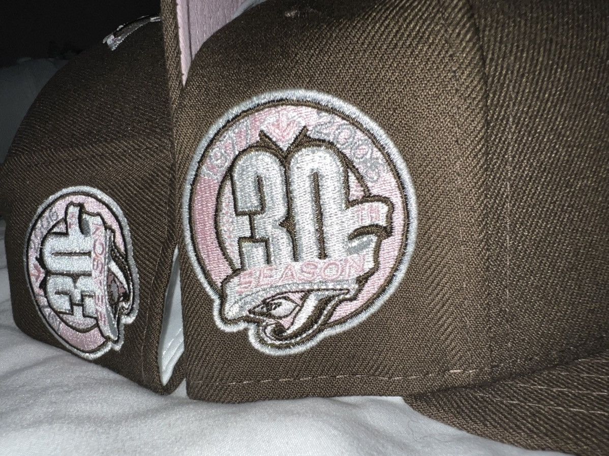 New Era Exclusive Toronto Blue Jays Fitted Brown Pink Bottom Size 8 Size ONE SIZE - 5 Thumbnail