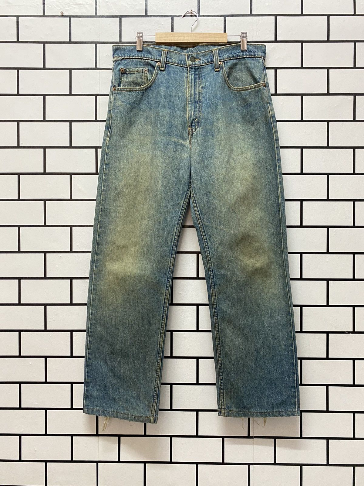image of Levis 509 Distressed Denim Pants in Vintage Washed Blue, Men's (Size 34)