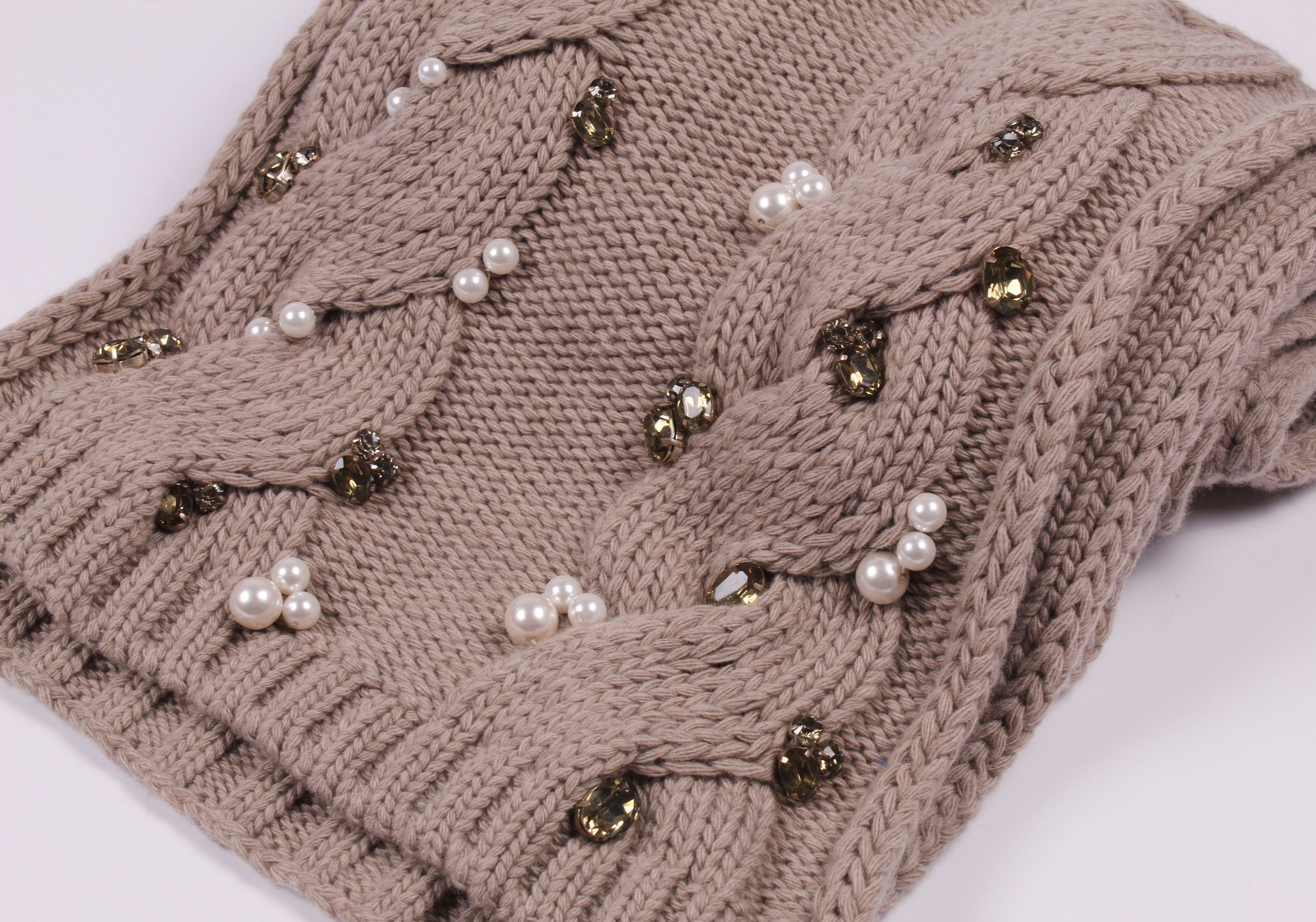 Jimmy Choo Jimmy Choo Lana Wool Cable Knit Decorated Scarf Size ONE SIZE - 2 Thumbnail