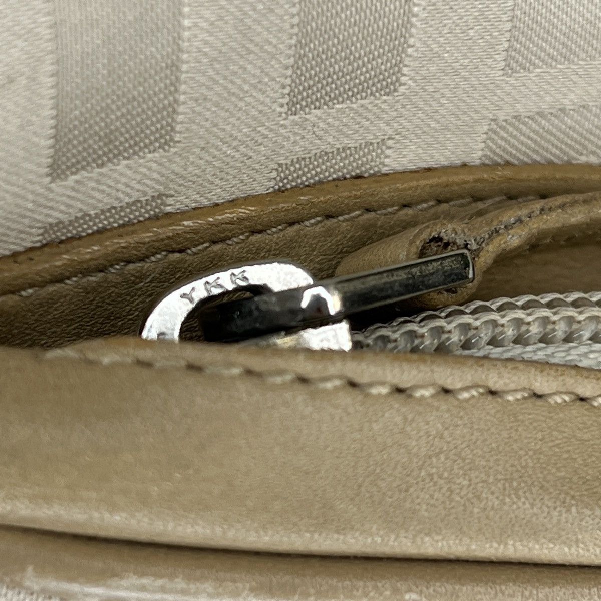 Burberry Burberry Burberrys Vintage Backpack Beige Logo Leather Size ONE SIZE - 11 Thumbnail