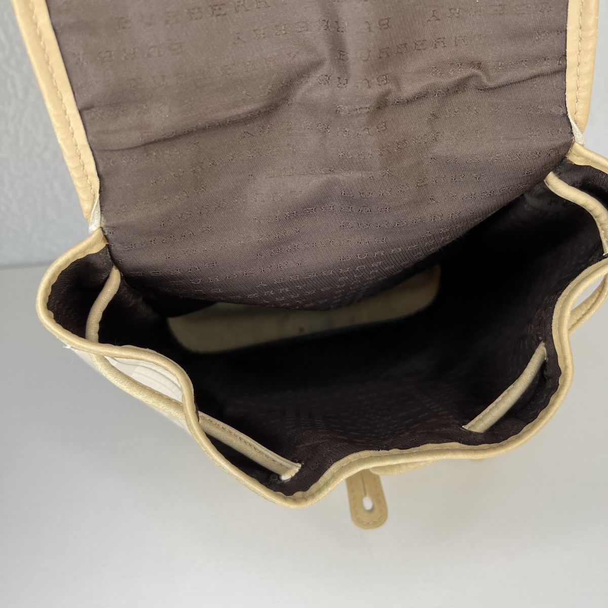 Burberry Burberry Burberrys Vintage Backpack Beige Logo Leather Size ONE SIZE - 9 Thumbnail