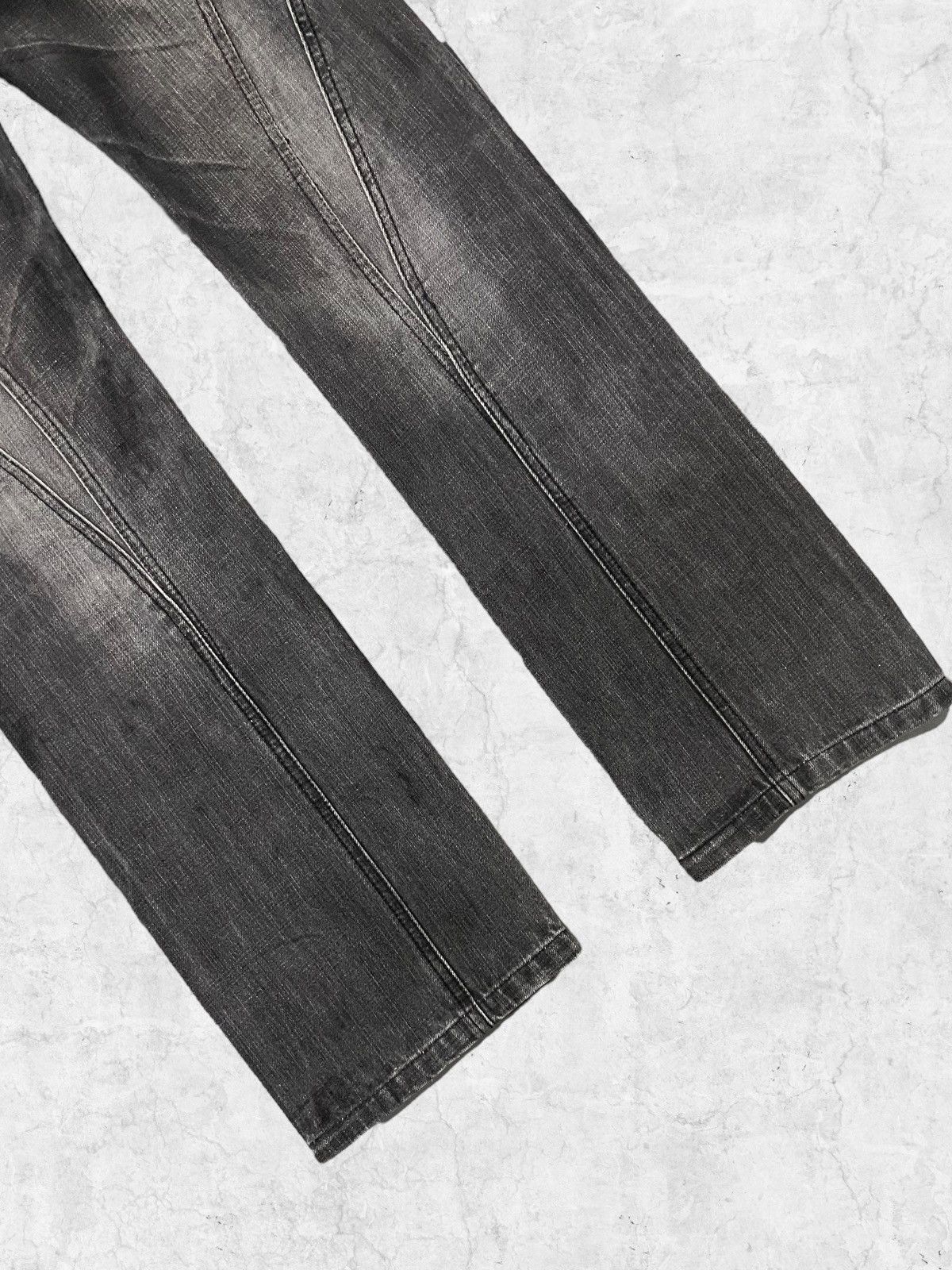 If Six Was Nine × Le Grande Bleu (L.G.B.) × Nicole Club Nicole Club Japan asymmetrical Grey Wash Denim Leather Belt Size US 30 / EU 46 - 6 Thumbnail