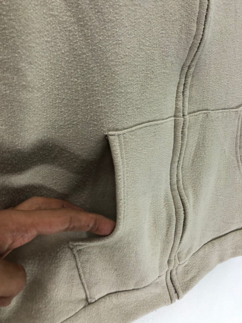 Japanese Brand × Vintage Heart Market Hoddie Sweater CrewNeck Jacket Size US S / EU 44-46 / 1 - 4 Thumbnail