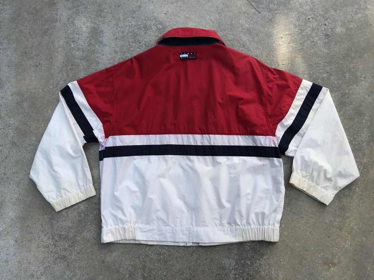 Tommy Hilfiger vintage 90s outfits hiphop style tommy hilfiger jacket Size US L / EU 52-54 / 3 - 13 Thumbnail