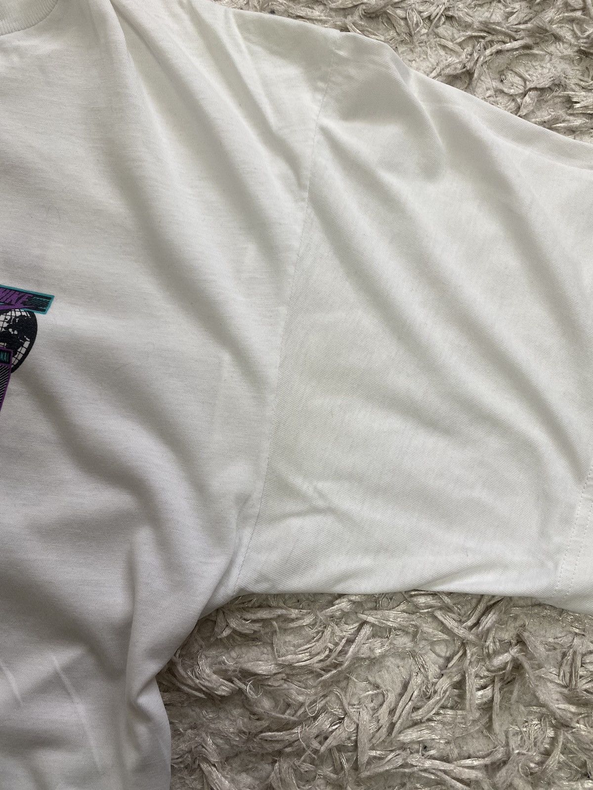 Nike × Vintage RARE Nike international white t-shirt 90s retro Size US L / EU 52-54 / 3 - 8 Thumbnail
