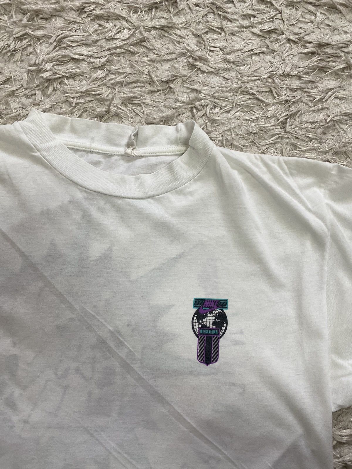 Nike × Vintage RARE Nike international white t-shirt 90s retro Size US L / EU 52-54 / 3 - 7 Thumbnail