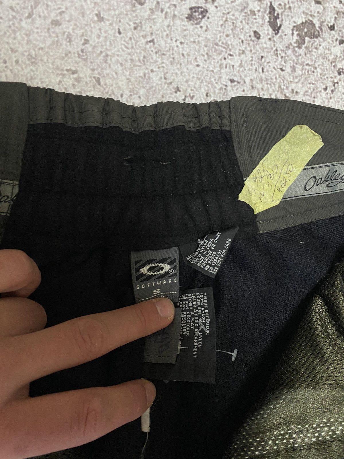 Oakley × Vintage 🏄‍♀️Vintage Oakley Ski Pants Snowboarding Y2K cw21 rare women Size 30" / US 8 / IT 44 - 3 Thumbnail
