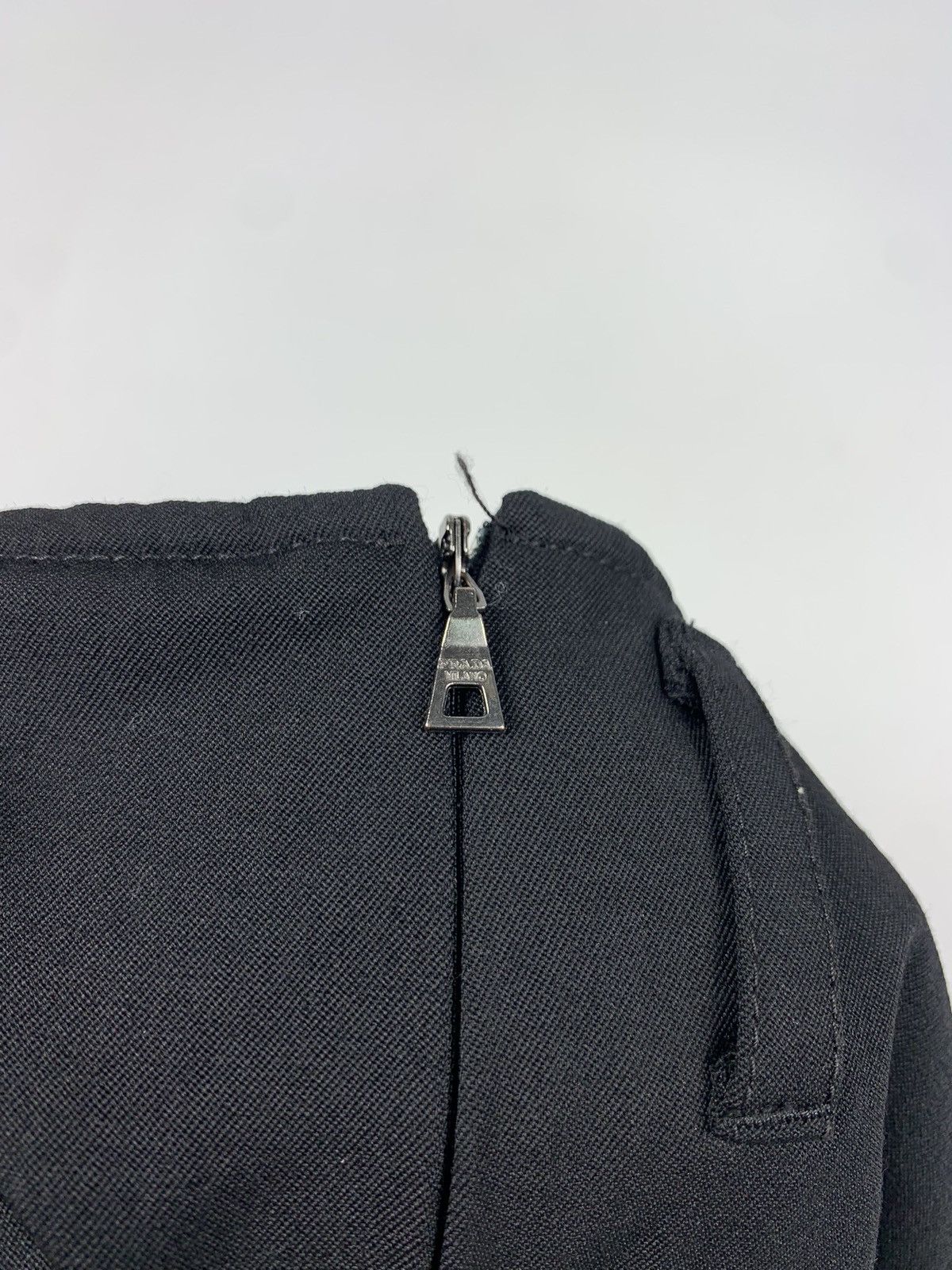 Prada × Vintage Prada Milano vintage women’s virgin wool skirt size 46 Size 32" / US 10 / IT 46 - 4 Thumbnail