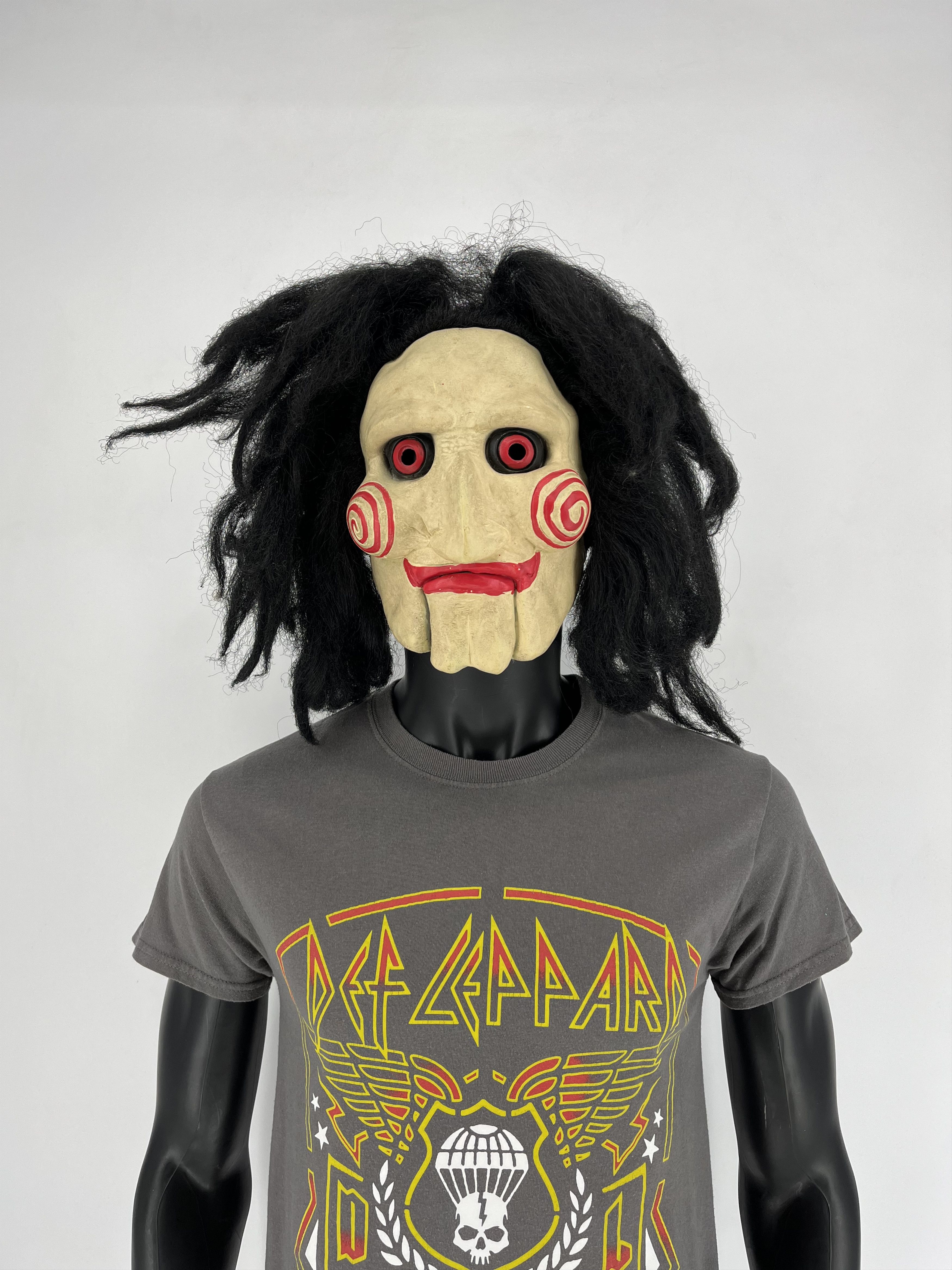 Band Tees × Vintage Vintage Y2K Def Leppard Tour 2018 Band Tee Size S Size US S / EU 44-46 / 1 - 1 Thumbnail