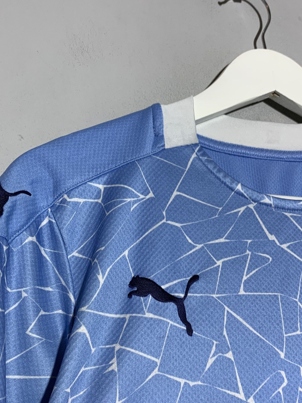 Puma Manchester City Puma 2020/21 Y2k Streetwear Football Shirt Size US S / EU 44-46 / 1 - 5 Thumbnail