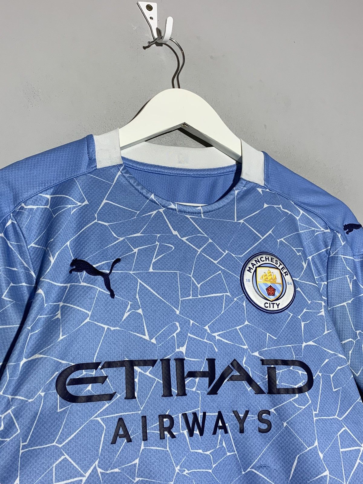 Puma Manchester City Puma 2020/21 Y2k Streetwear Football Shirt Size US S / EU 44-46 / 1 - 3 Thumbnail