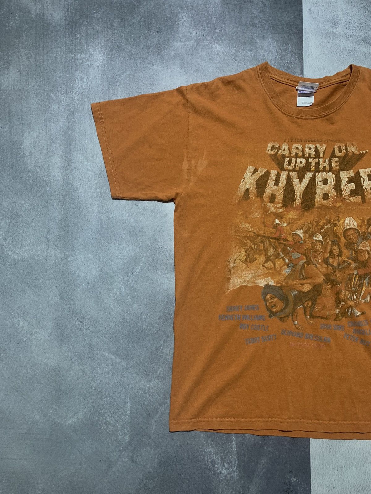 Band Tees Vintage Y2K Carry On Up The Khyber tee streetwear size L Size US L / EU 52-54 / 3 - 2 Thumbnail