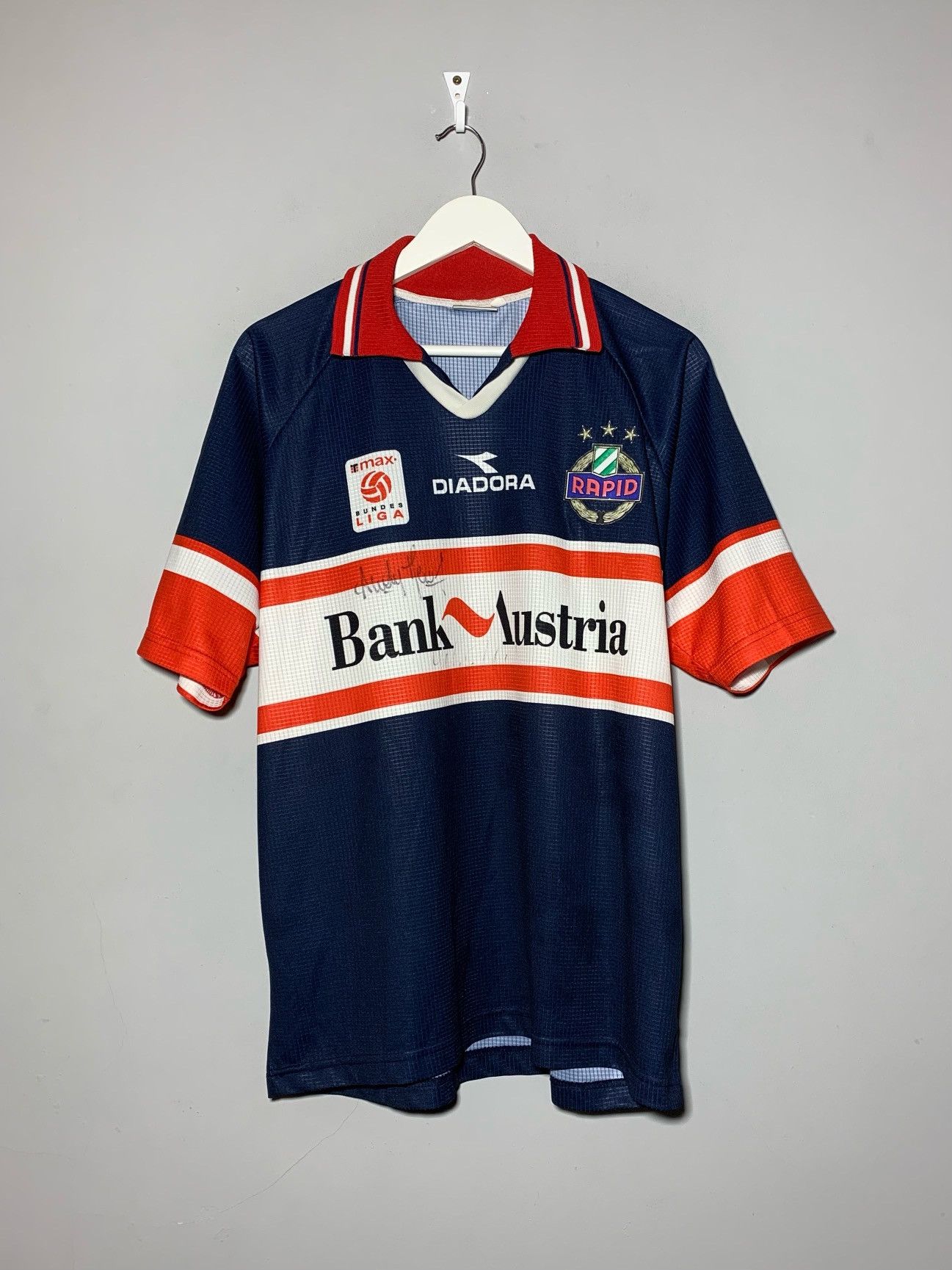 image of Diadora x Soccer Jersey Sk Rapid Wien 1998/99 Vintage Y2K Streetwear Football Shirt in Dark Blue Re