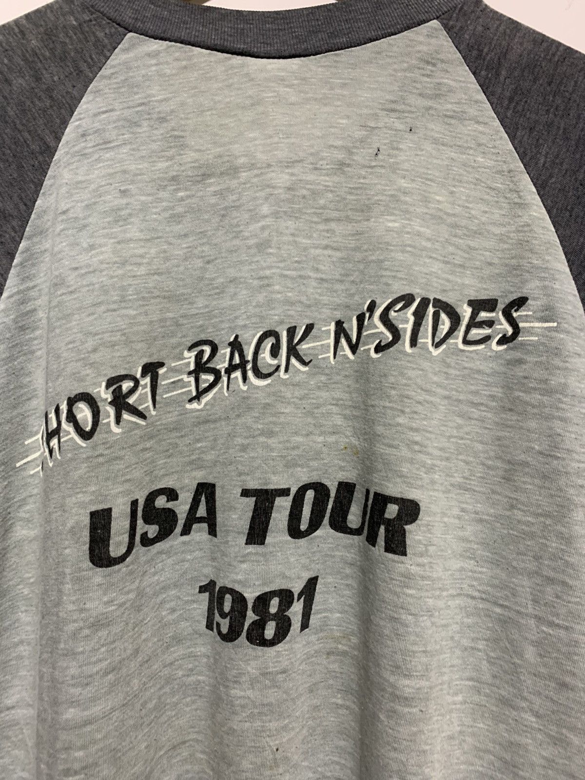 Band Tees 💸BINDINGOFFER💸VINTAGE IAN HUNTER TOUR 1981 Size US M / EU 48-50 / 2 - 4 Thumbnail
