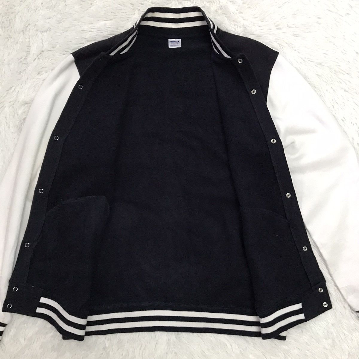 MLB Majestic Athletic NY Yankees Est.1903 MLB Jacket Size US L / EU 52-54 / 3 - 16 Thumbnail