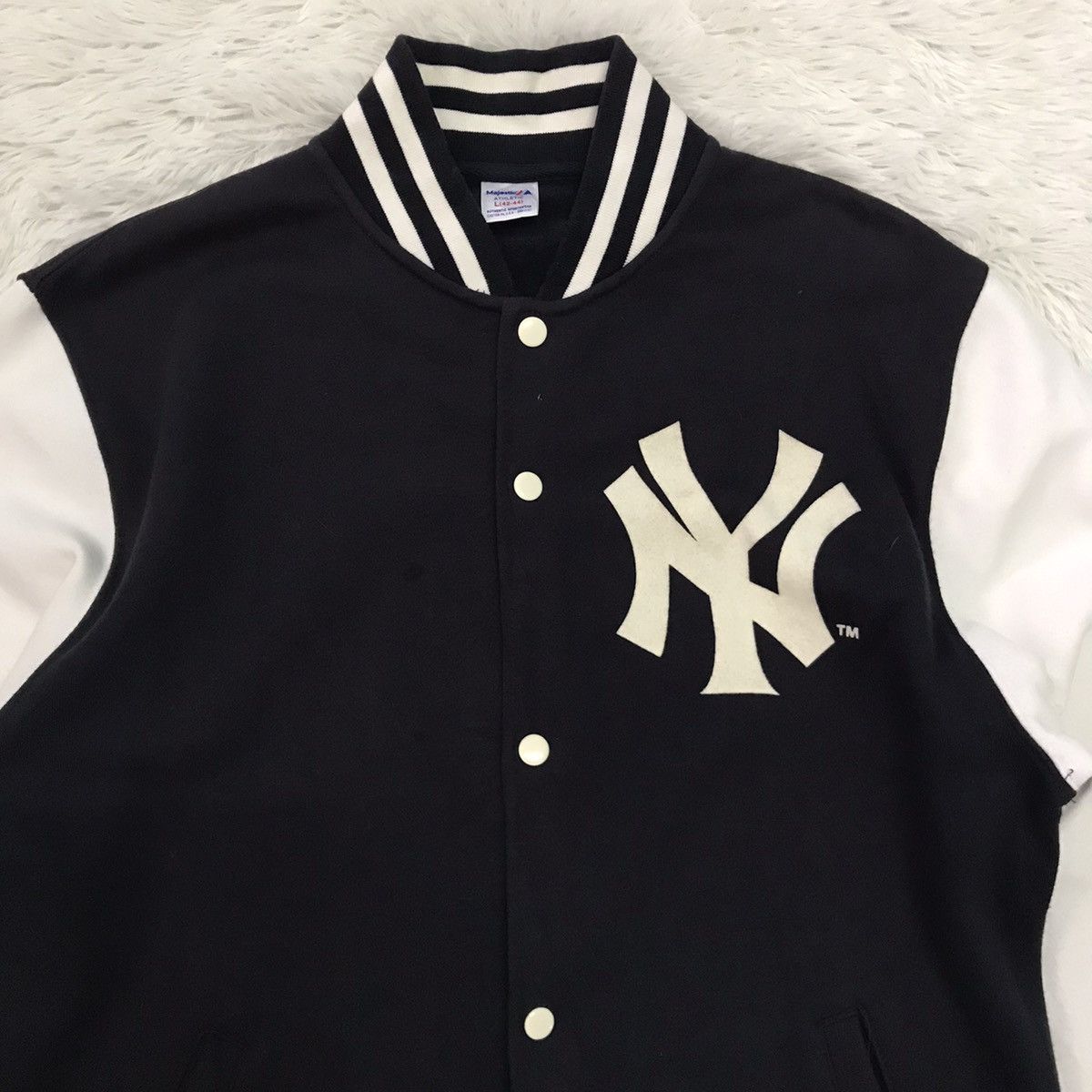 MLB Majestic Athletic NY Yankees Est.1903 MLB Jacket Size US L / EU 52-54 / 3 - 7 Thumbnail