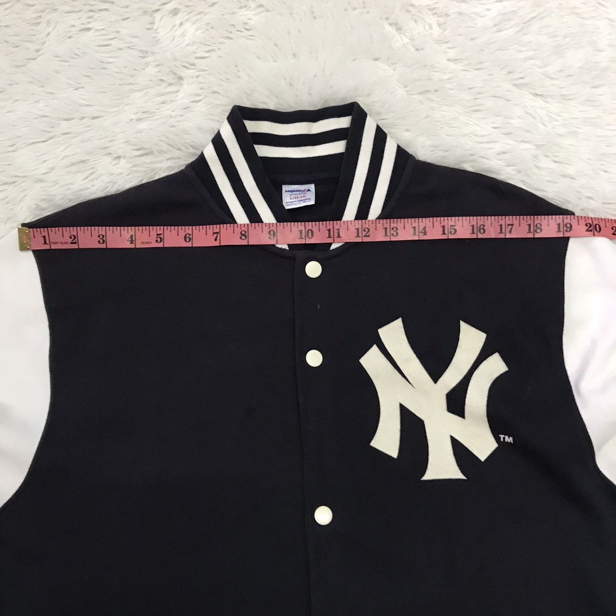 MLB Majestic Athletic NY Yankees Est.1903 MLB Jacket Size US L / EU 52-54 / 3 - 23 Thumbnail