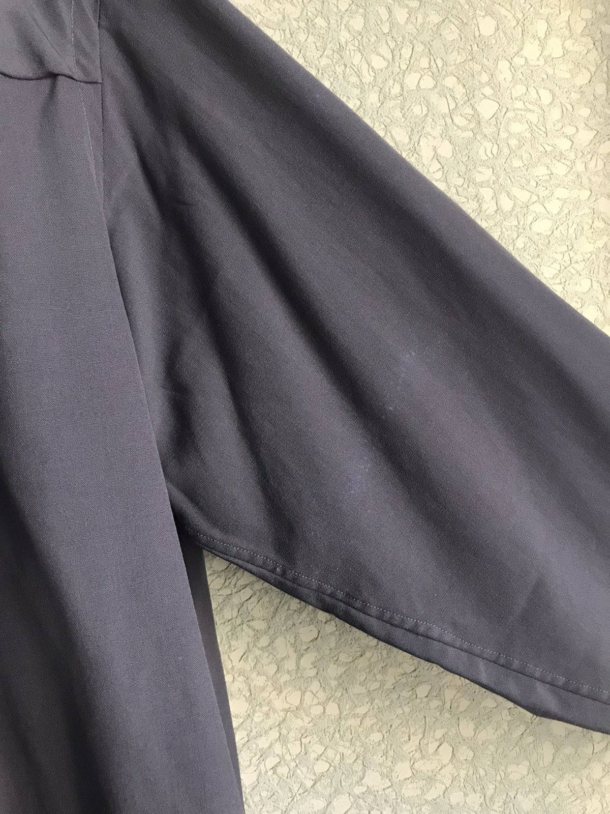 Yohji Yamamoto AW91 Popover Shirt with Upside Down Tag Size US M / EU 48-50 / 2 - 9 Thumbnail