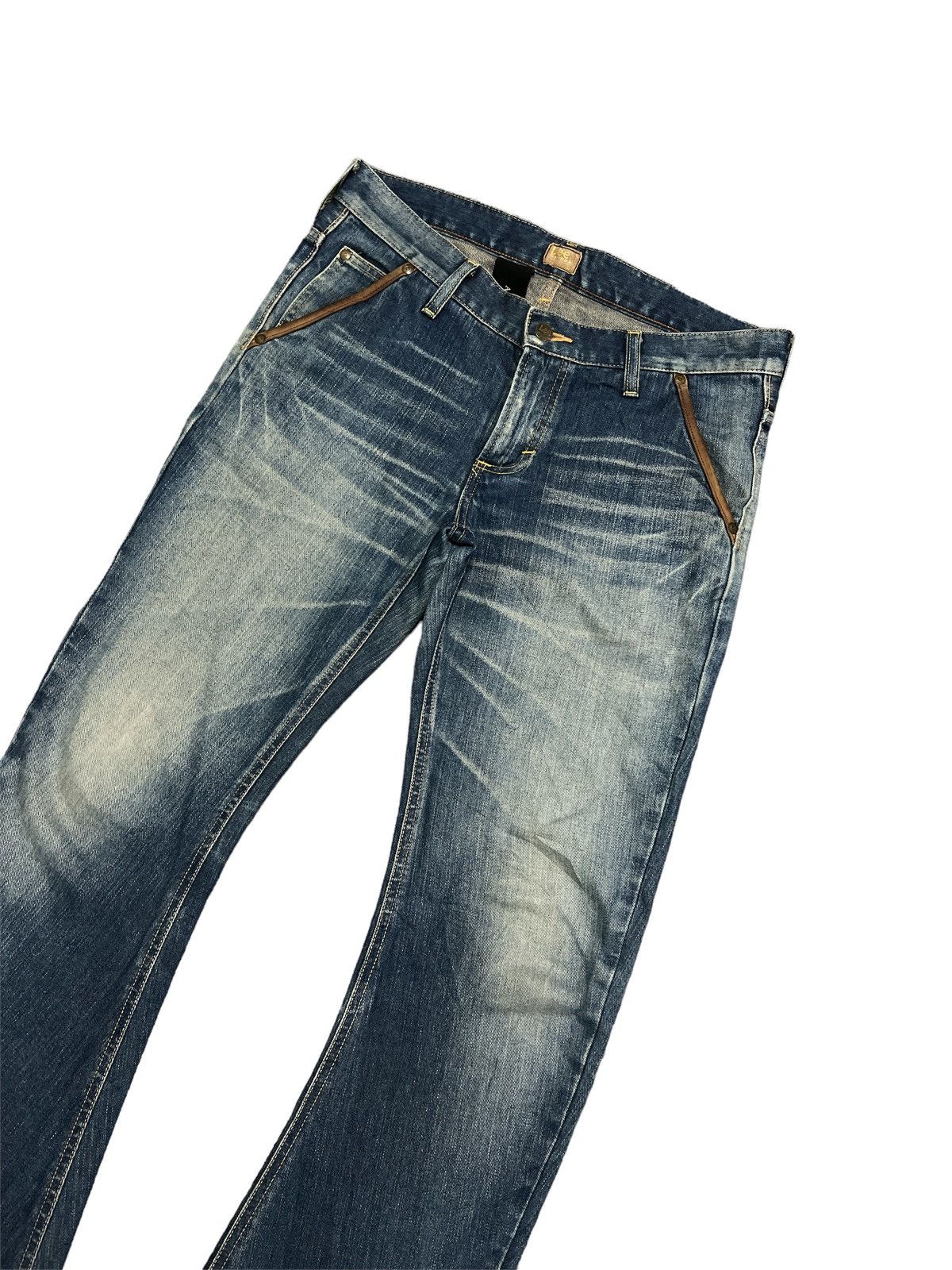 AKM × Japanese Brand × Lee FLARE💥 LEE X AKM CURVED PATTERN LEATHER FLAP DENIM PANTS Size US 34 / EU 50 - 5 Thumbnail