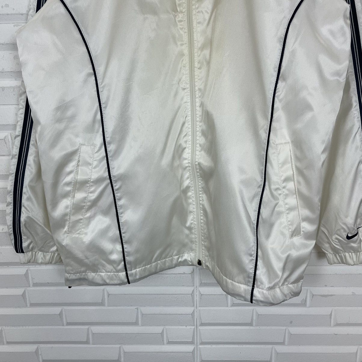 Nike 🔥LAST PRICE🔥 Nike White Light Jacket Hooded Size US M / EU 48-50 / 2 - 5 Thumbnail