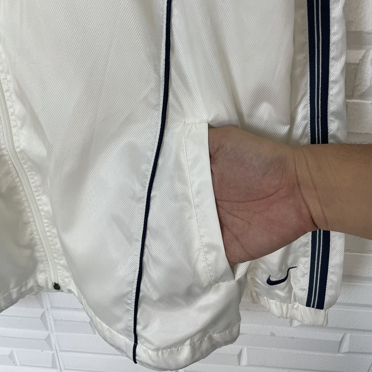 Nike 🔥LAST PRICE🔥 Nike White Light Jacket Hooded Size US M / EU 48-50 / 2 - 10 Thumbnail