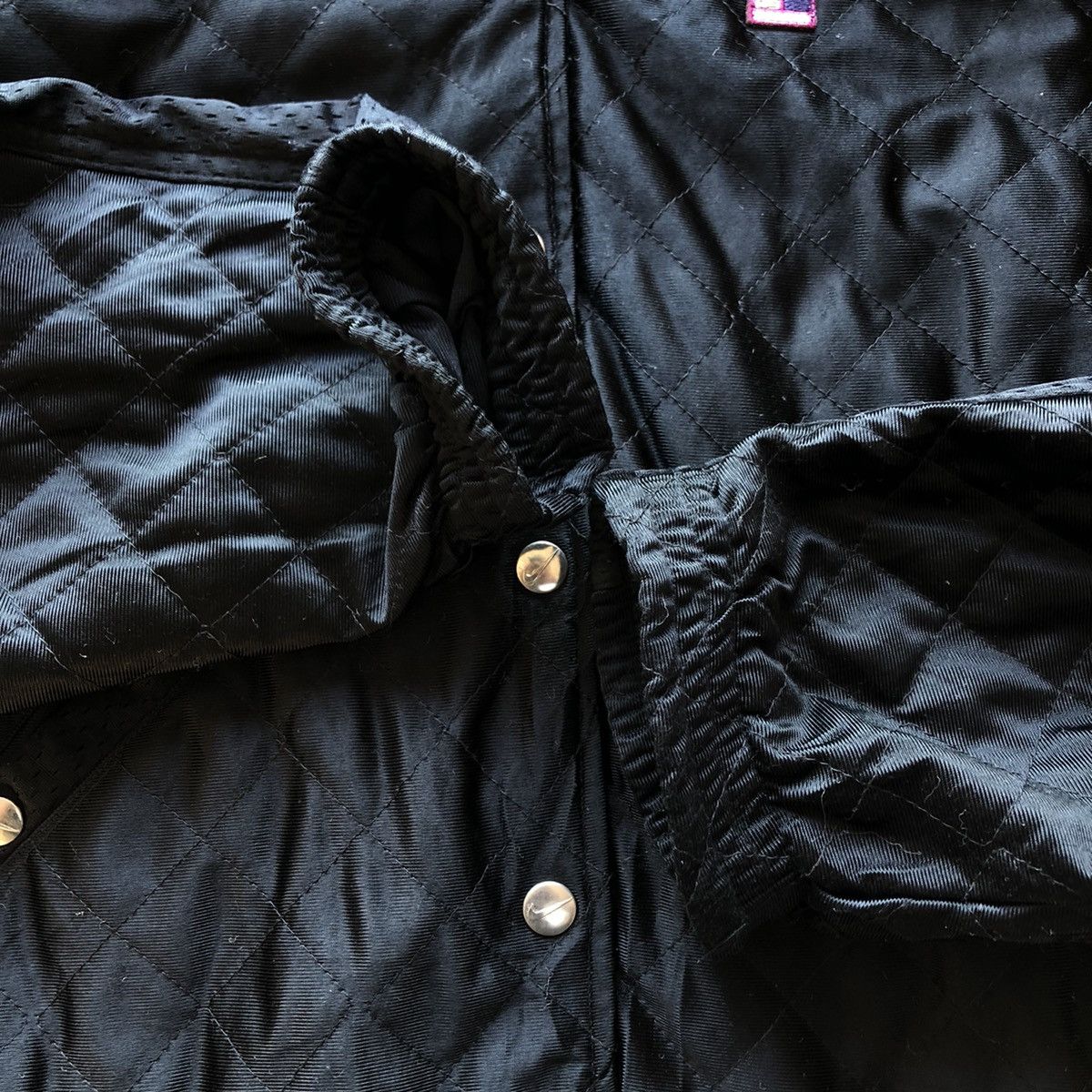 Nike Vintage 90's Nike Court Quilted Puffer Jacket Size M / US 6-8 / IT 42-44 - 13 Thumbnail