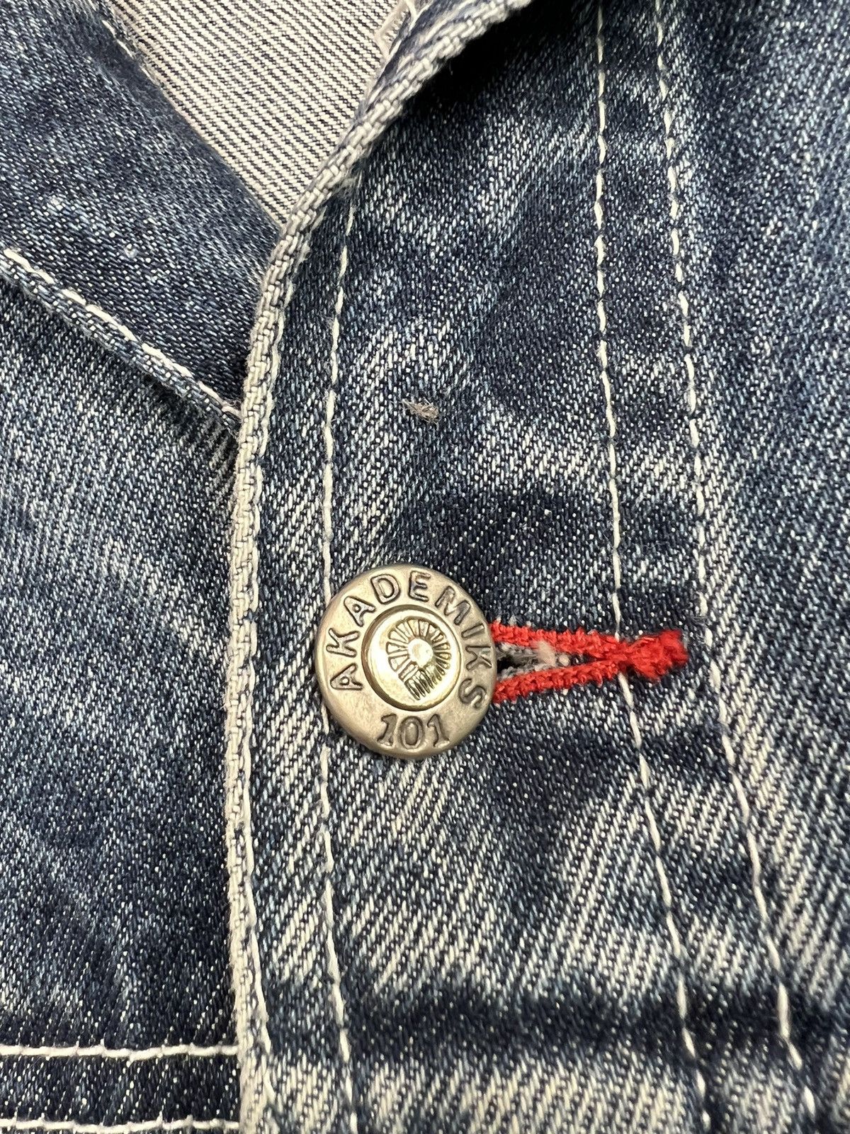Akademiks Akademiks vintage rare jeans jacket rare rap pversized Size US XXL / EU 58 / 5 - 6 Thumbnail
