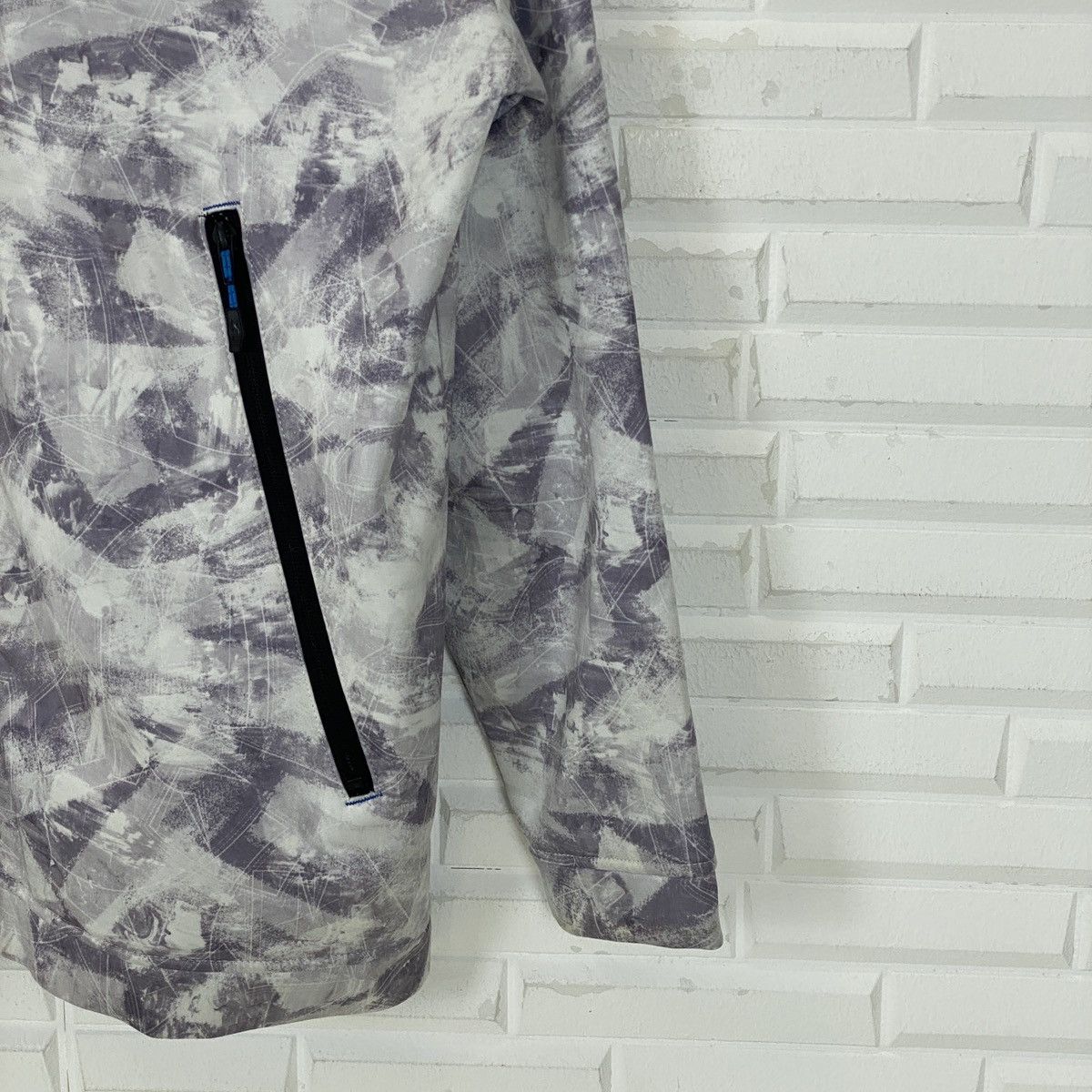 Japanese Brand 🔥LAST PRICE🔥 Japanese Camouflage Find Out Jacket Hoodie Size US XL / EU 56 / 4 - 5 Thumbnail