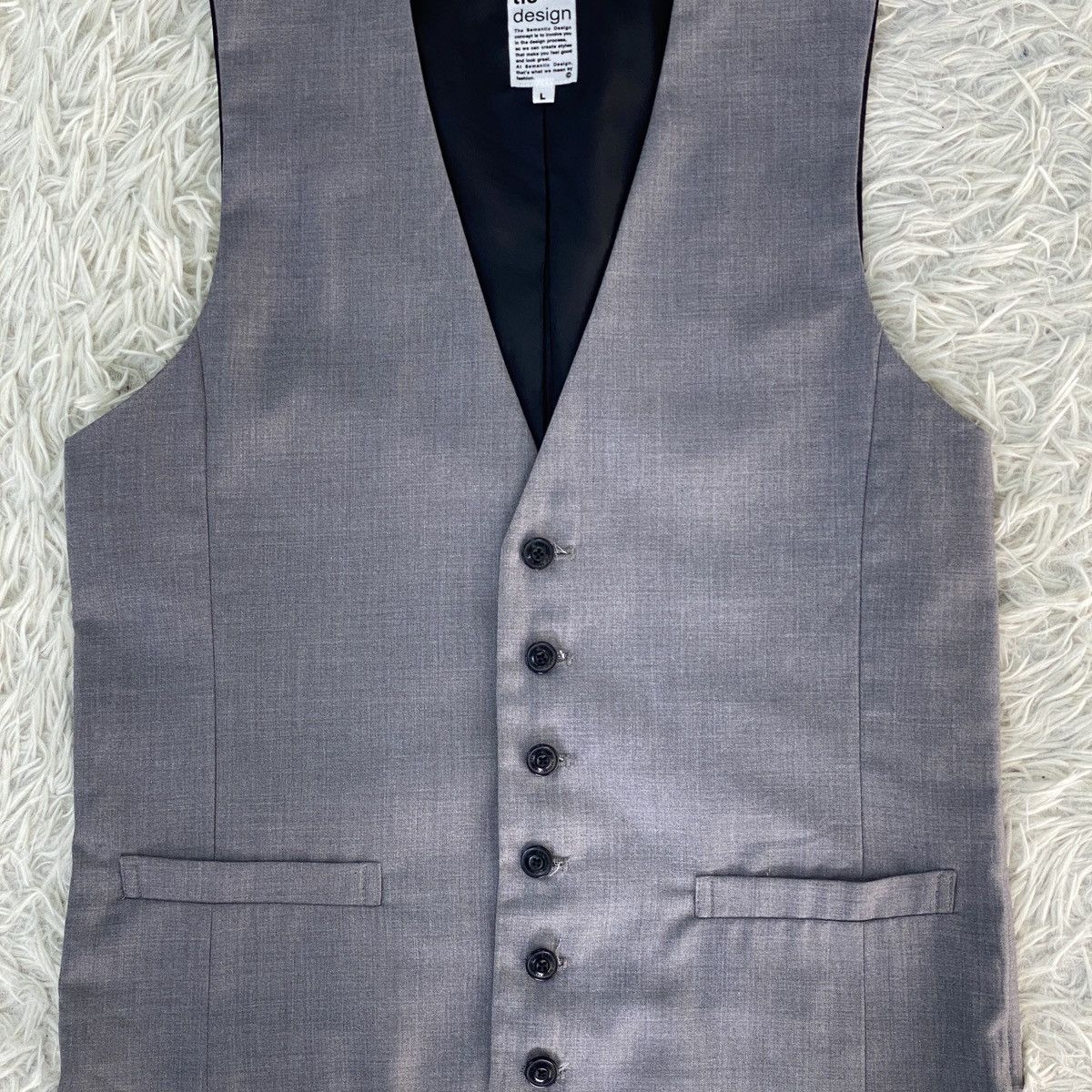Designer Semantic Design Vest Size US L / EU 52-54 / 3 - 4 Thumbnail