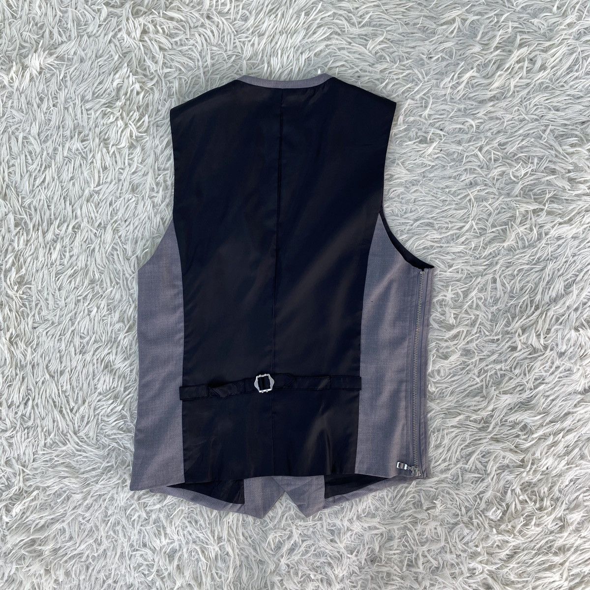 Designer Semantic Design Vest Size US L / EU 52-54 / 3 - 6 Thumbnail