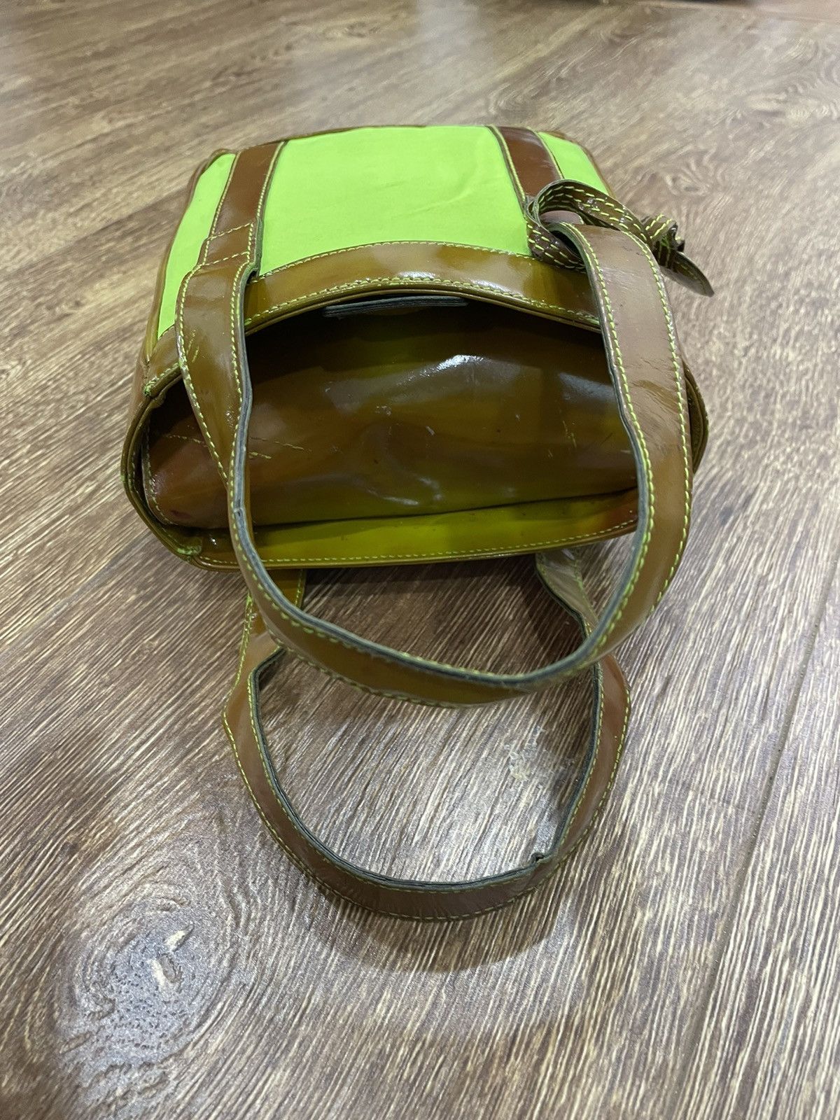 Gucci Auth vintage GUCCI Tote Green Patent Leather Shoulder Bag Size ONE SIZE - 22 Thumbnail