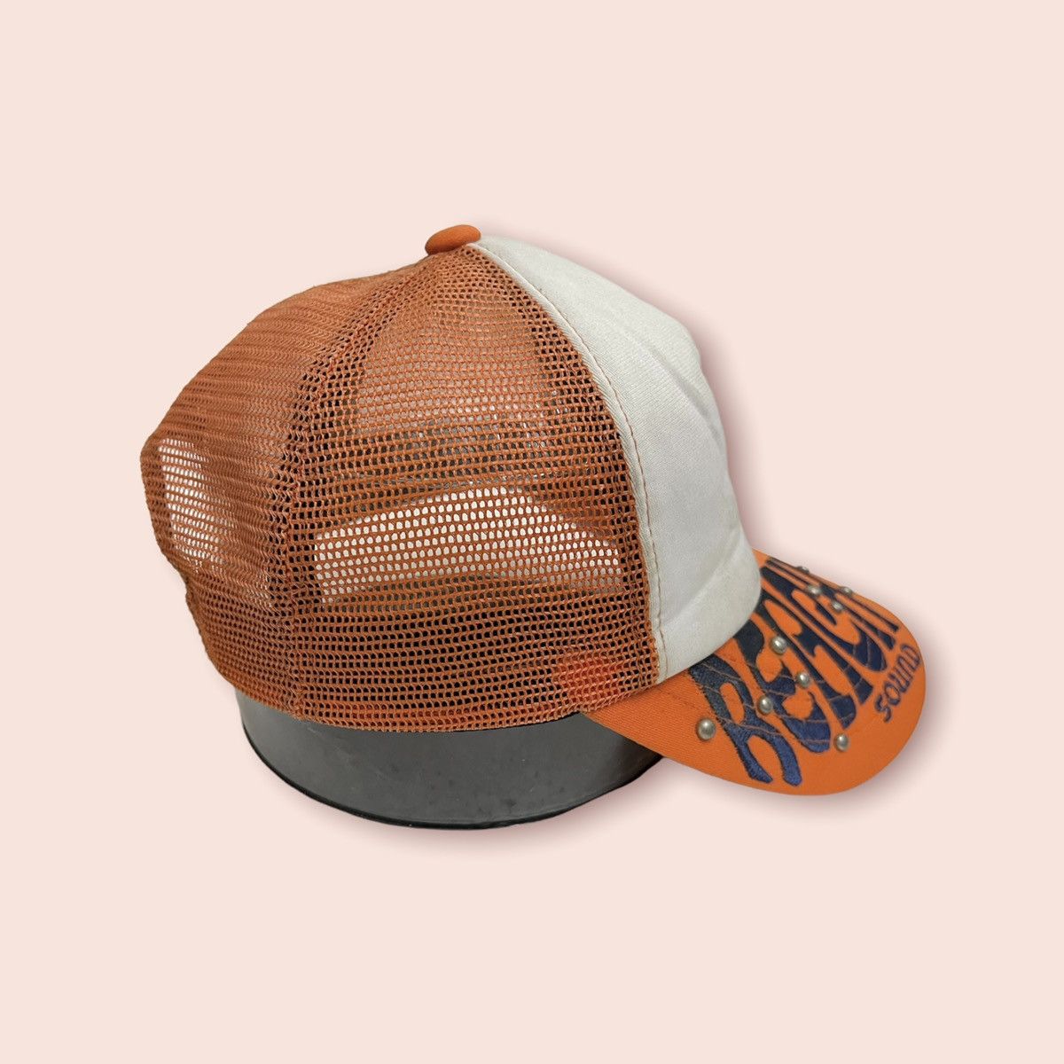 Japanese Brand VINTAGE BEACH SOUND TRUCKER SNAPBACK Size ONE SIZE - 5 Thumbnail