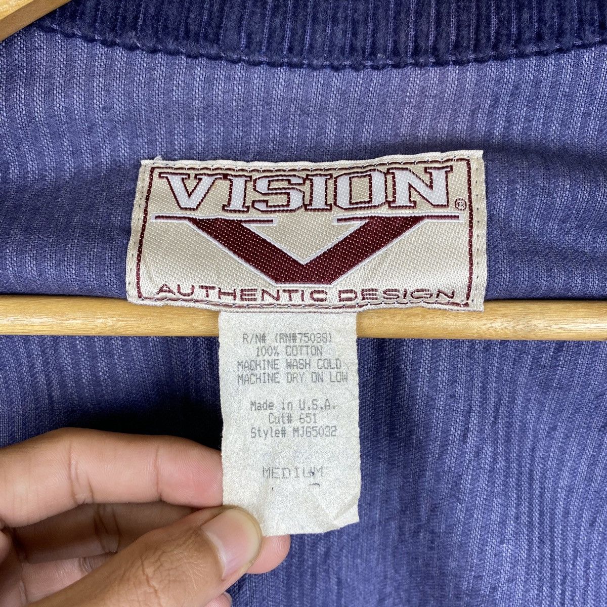 Vintage × Vision Streetwear Vintage VISION STREETWEAR Small Logo Coduroy Sweater Jacket Size US M / EU 48-50 / 2 - 8 Thumbnail