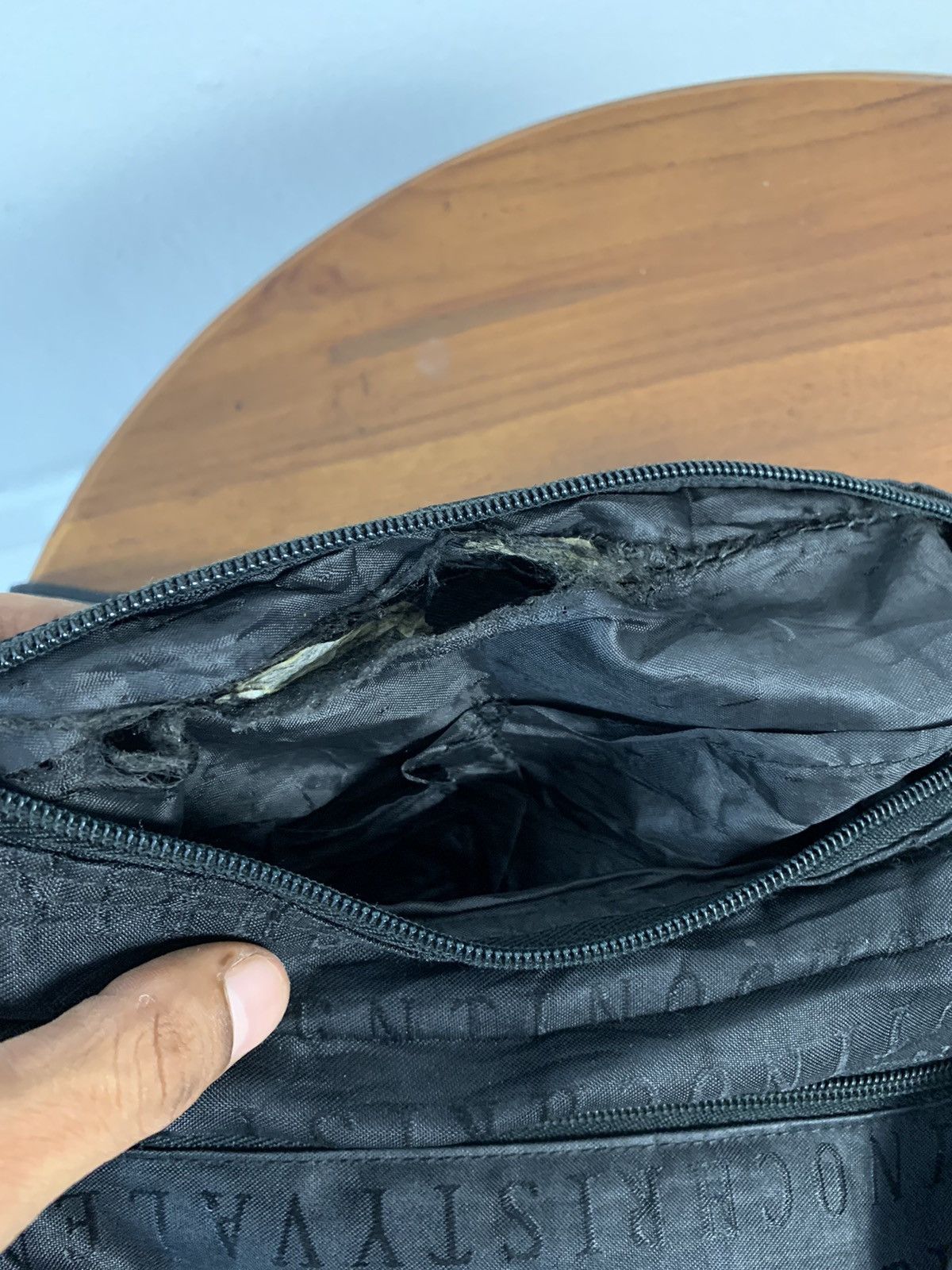 Japanese Brand Valentino Christy Monogram Sling Bag Size ONE SIZE - 10 Thumbnail