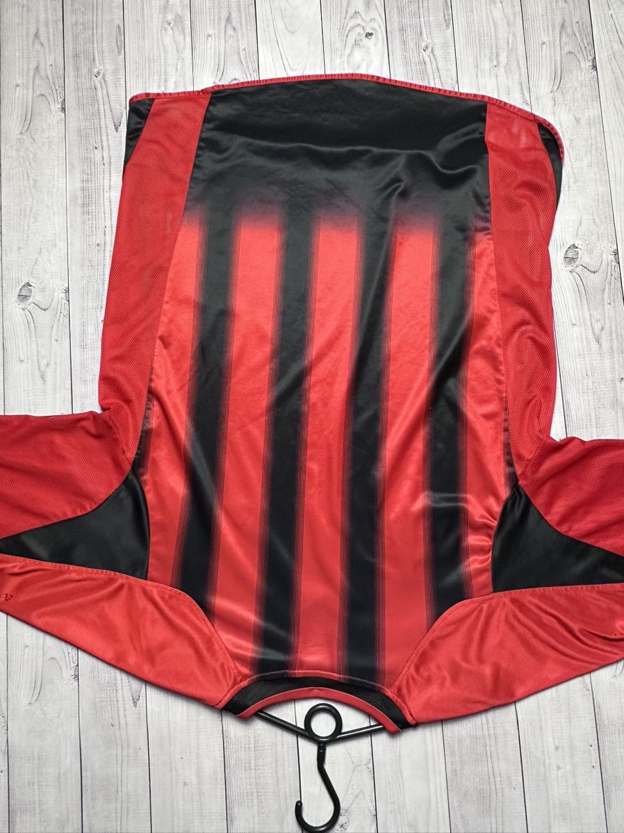 Adidas Vintage AC Milan soccer jersey adidas 2004 size XL Size US XL / EU 56 / 4 - 9 Thumbnail