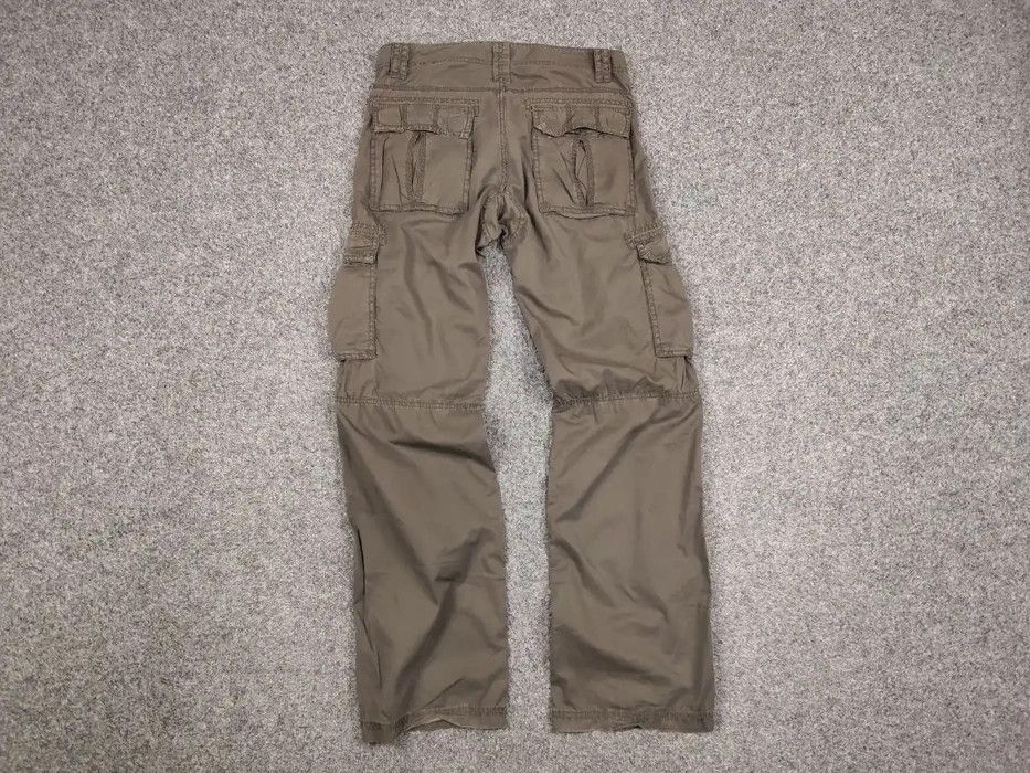Japanese Brand Vintage 90's Japanese Baggy Multi Pocket Cargo Pants Travis Size US 32 / EU 48 - 6 Thumbnail