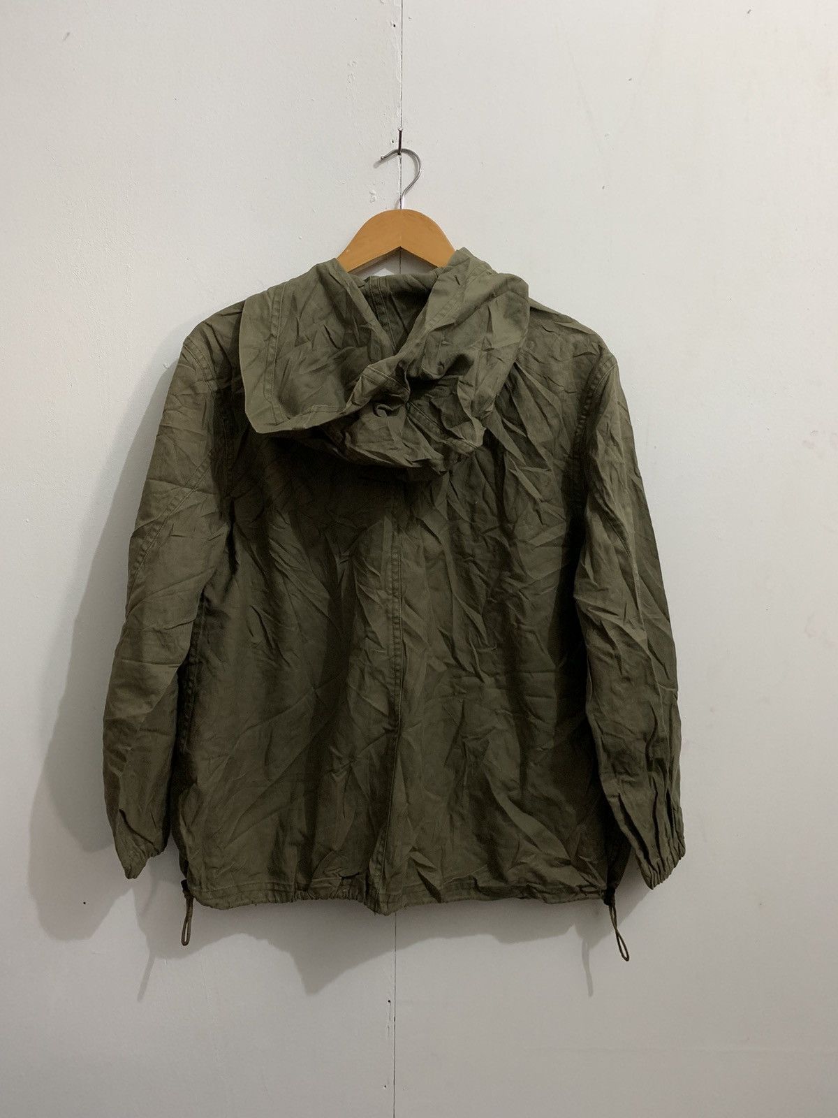 Beauty Beast Rare Hai Sporting Gear Millitary Jacket Size US M / EU 48-50 / 2 - 4 Thumbnail