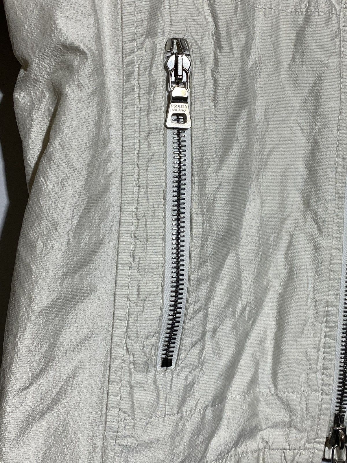 Prada Prada metal fiber nylon jacket Size S / US 4 / IT 40 - 10 Thumbnail