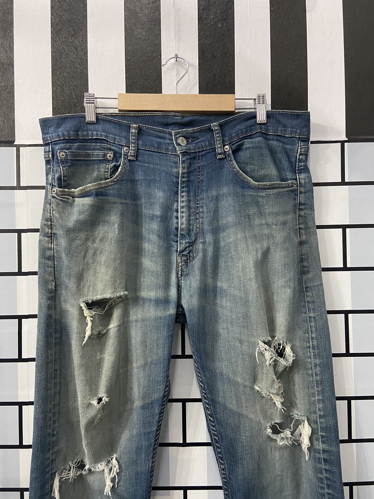 Levi's × Vintage Vintage Levi’s 505 Distressed Blue Wash Denim Pants Size US 36 / EU 52 - 4 Thumbnail