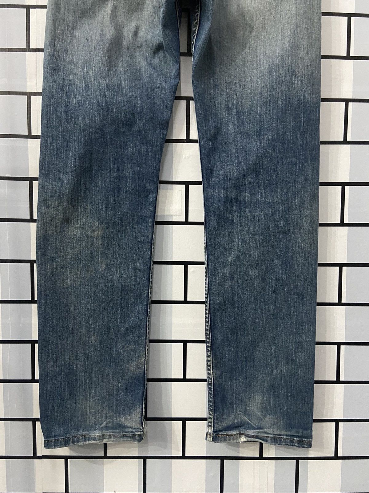 Levi's × Vintage Vintage Levi’s 505 Distressed Blue Wash Denim Pants Size US 36 / EU 52 - 13 Thumbnail