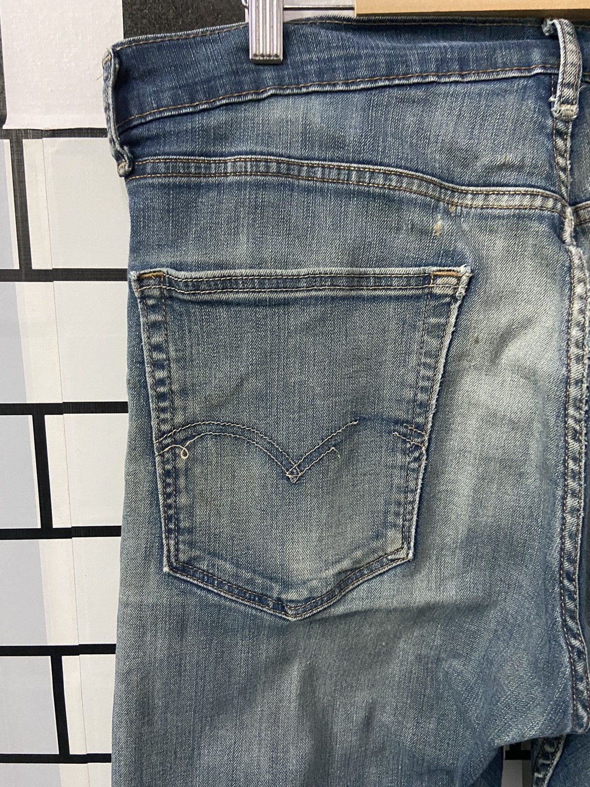 Levi's × Vintage Vintage Levi’s 505 Distressed Blue Wash Denim Pants Size US 36 / EU 52 - 16 Thumbnail