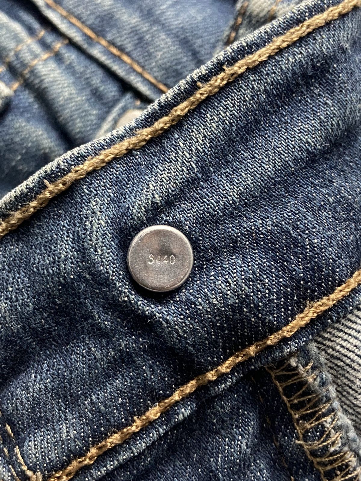 Levi's × Vintage Vintage Levi’s 505 Distressed Blue Wash Denim Pants Size US 36 / EU 52 - 22 Thumbnail
