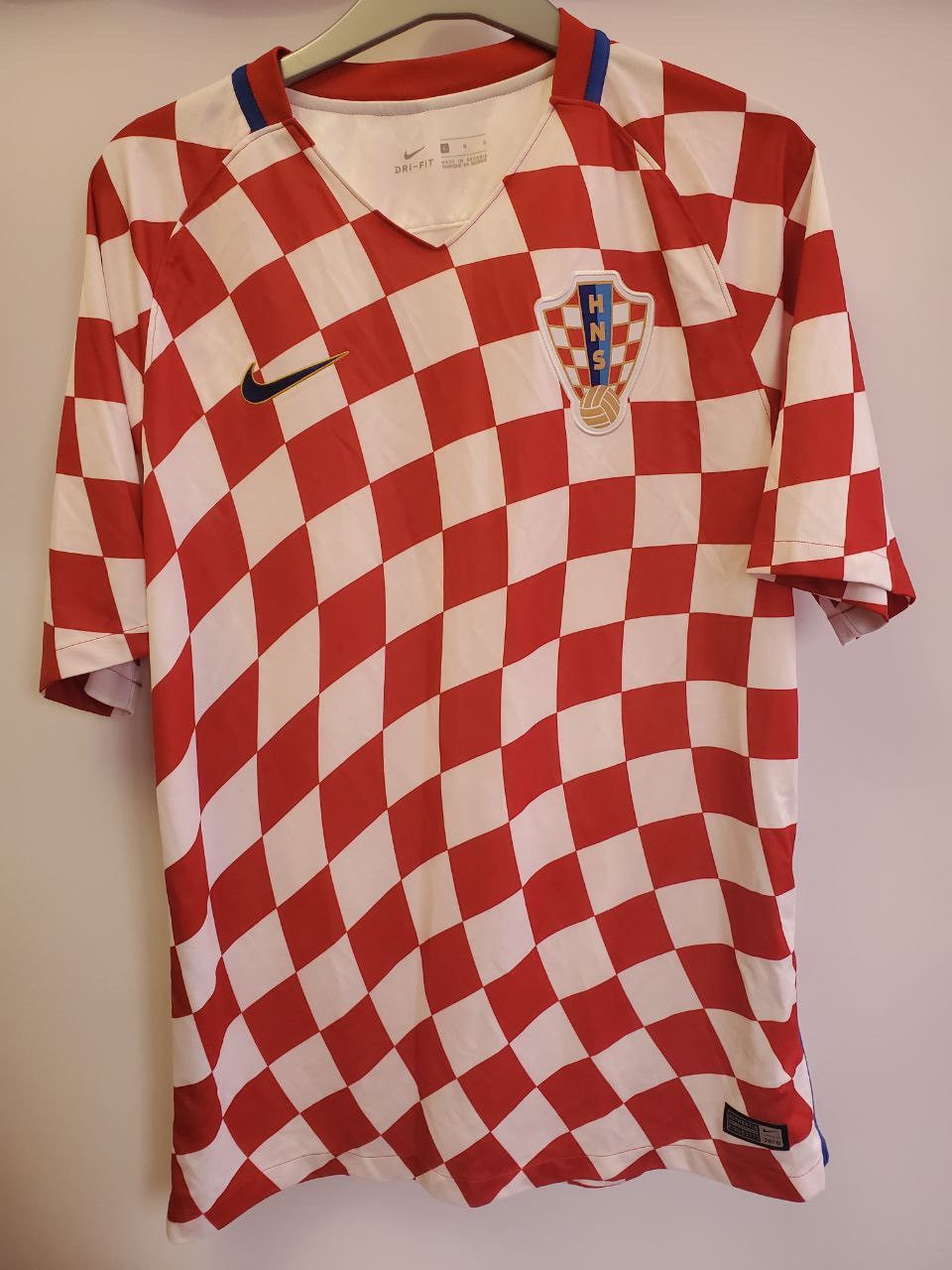 Croatia 2016-2017 Home Football Shirt size L