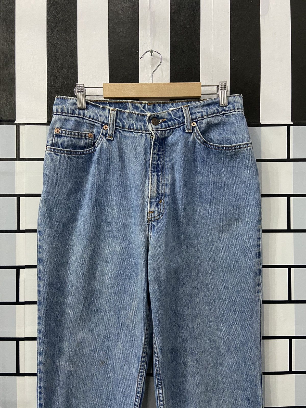 Levi's × Vintage Vintage Levi’s 512 Slim Fit Tapered Leg Denim Pants Size US 31 - 4 Thumbnail
