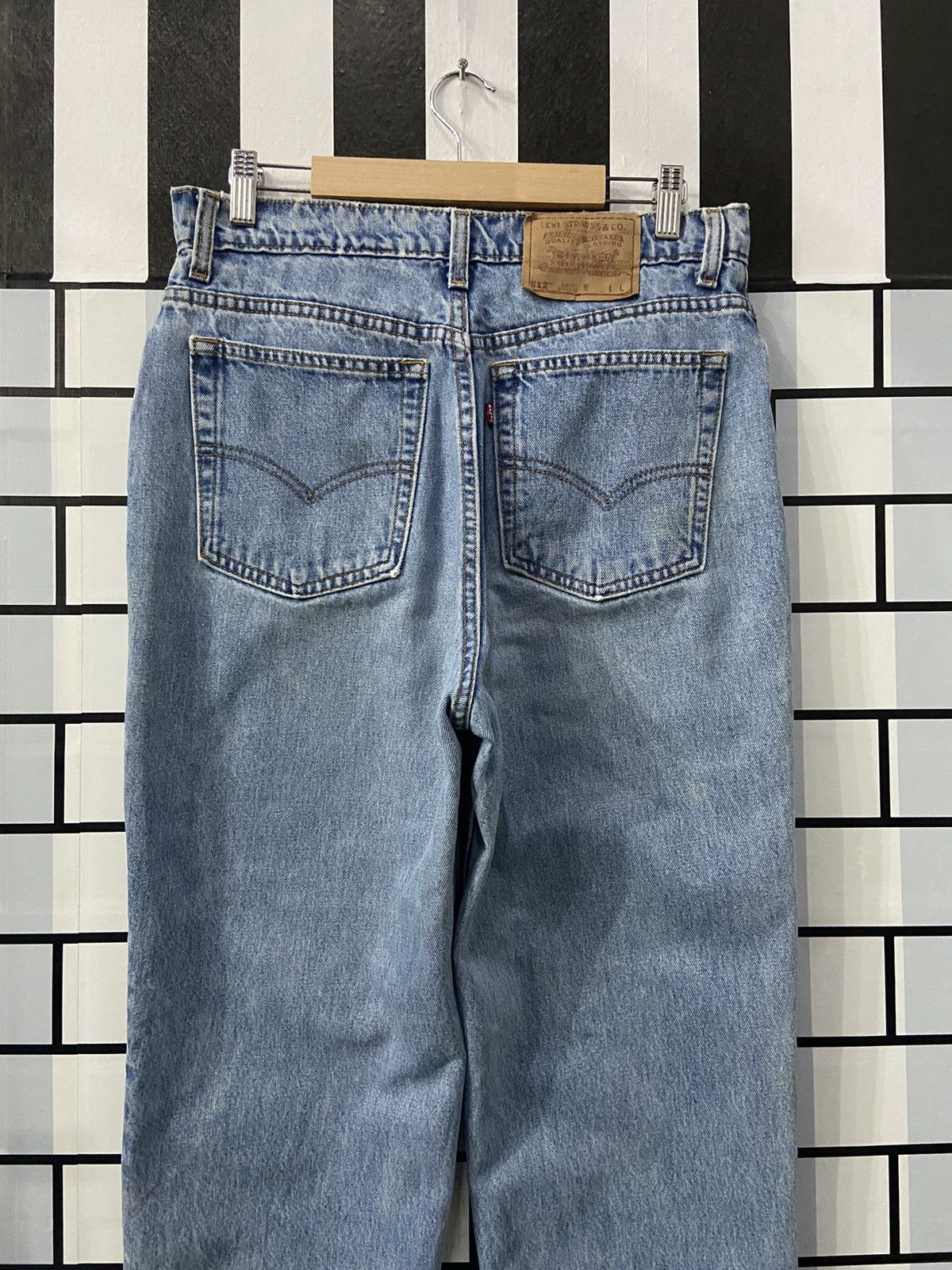 Levi's × Vintage Vintage Levi’s 512 Slim Fit Tapered Leg Denim Pants Size US 31 - 10 Thumbnail