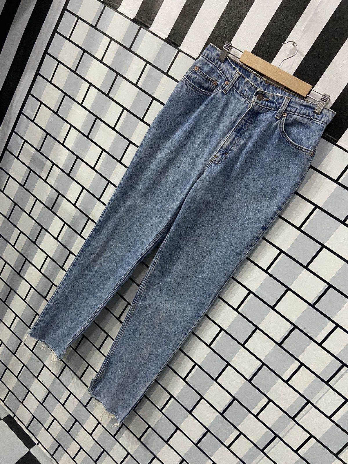 Levi's × Vintage Vintage Levi’s 512 Slim Fit Tapered Leg Denim Pants Size US 31 - 3 Thumbnail