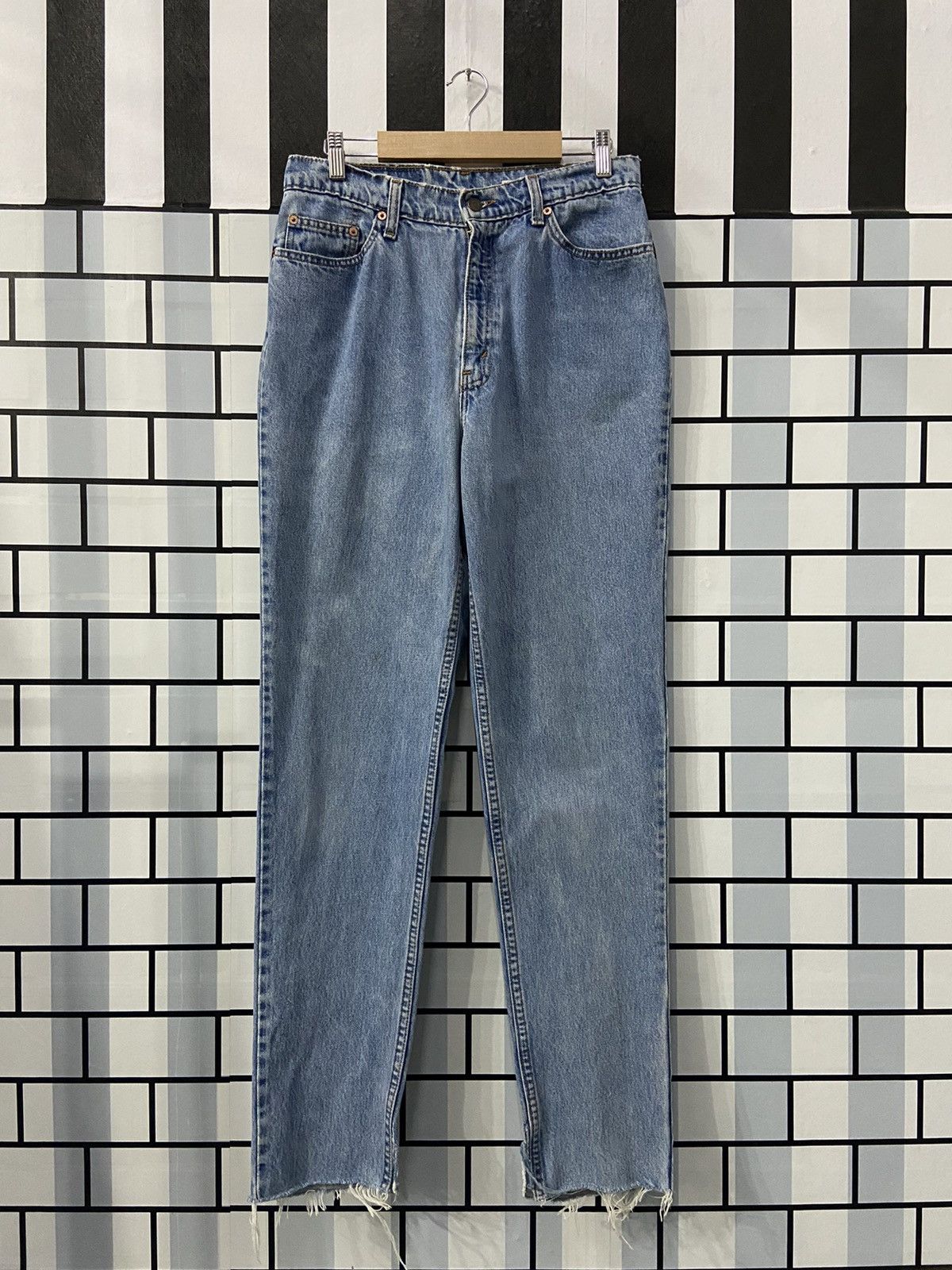 Levi's × Vintage Vintage Levi’s 512 Slim Fit Tapered Leg Denim Pants Size US 31 - 1 Thumbnail